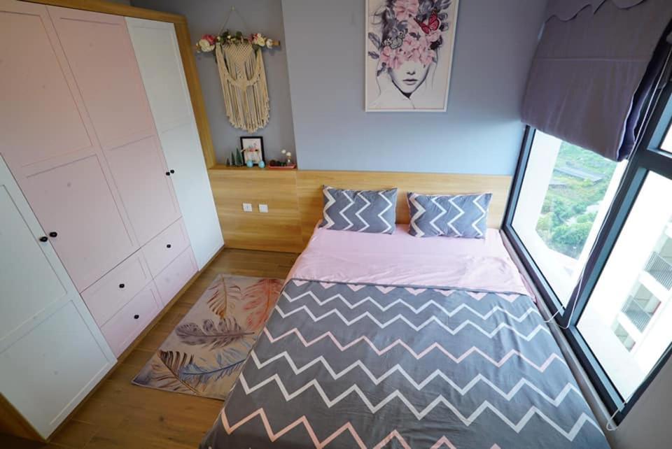 Sue Homestay Ecopark フンイエン 部屋 写真