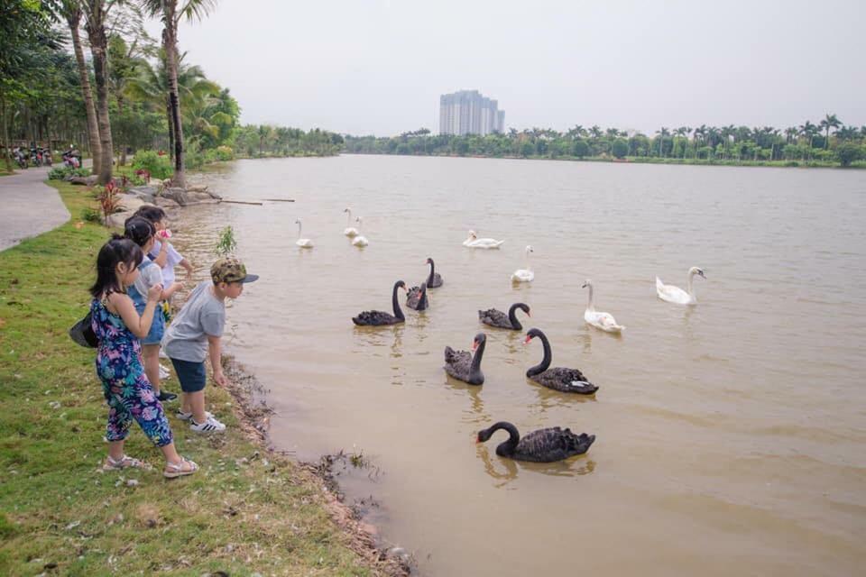 Sue Homestay Ecopark フンイエン エクステリア 写真